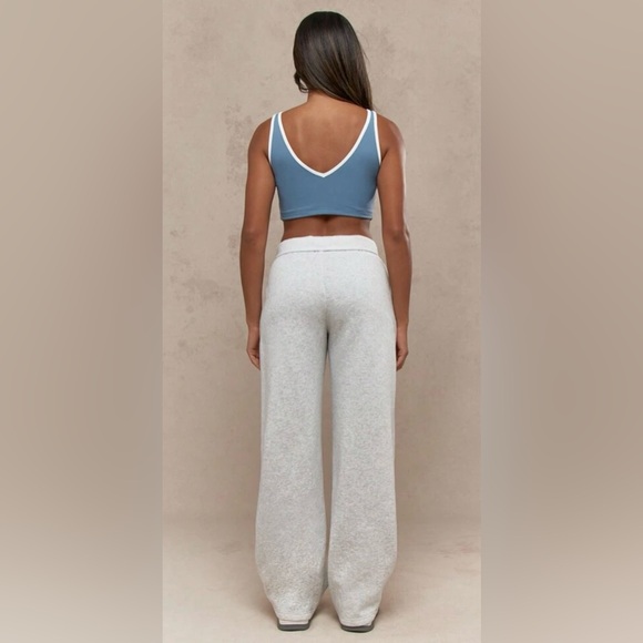 Missguided Wide Leg Fleece Athletic Jogger Sweatpants with Pockets - Picture 2 of 5